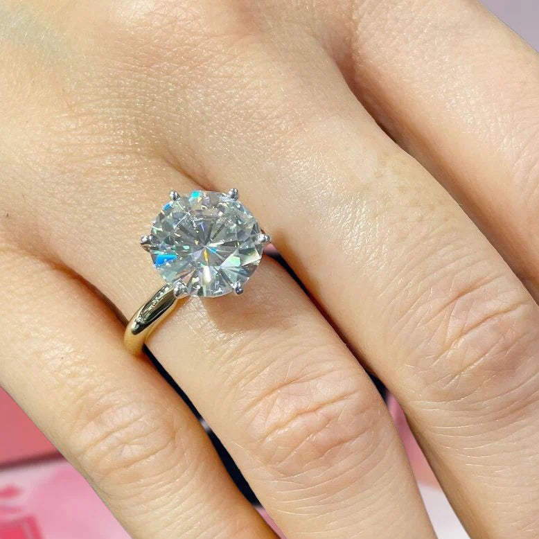 10 carat solitaire lab-grown diamond engagement ring in yellow, rose, white gold and platinum - Nura Lab New Zealand