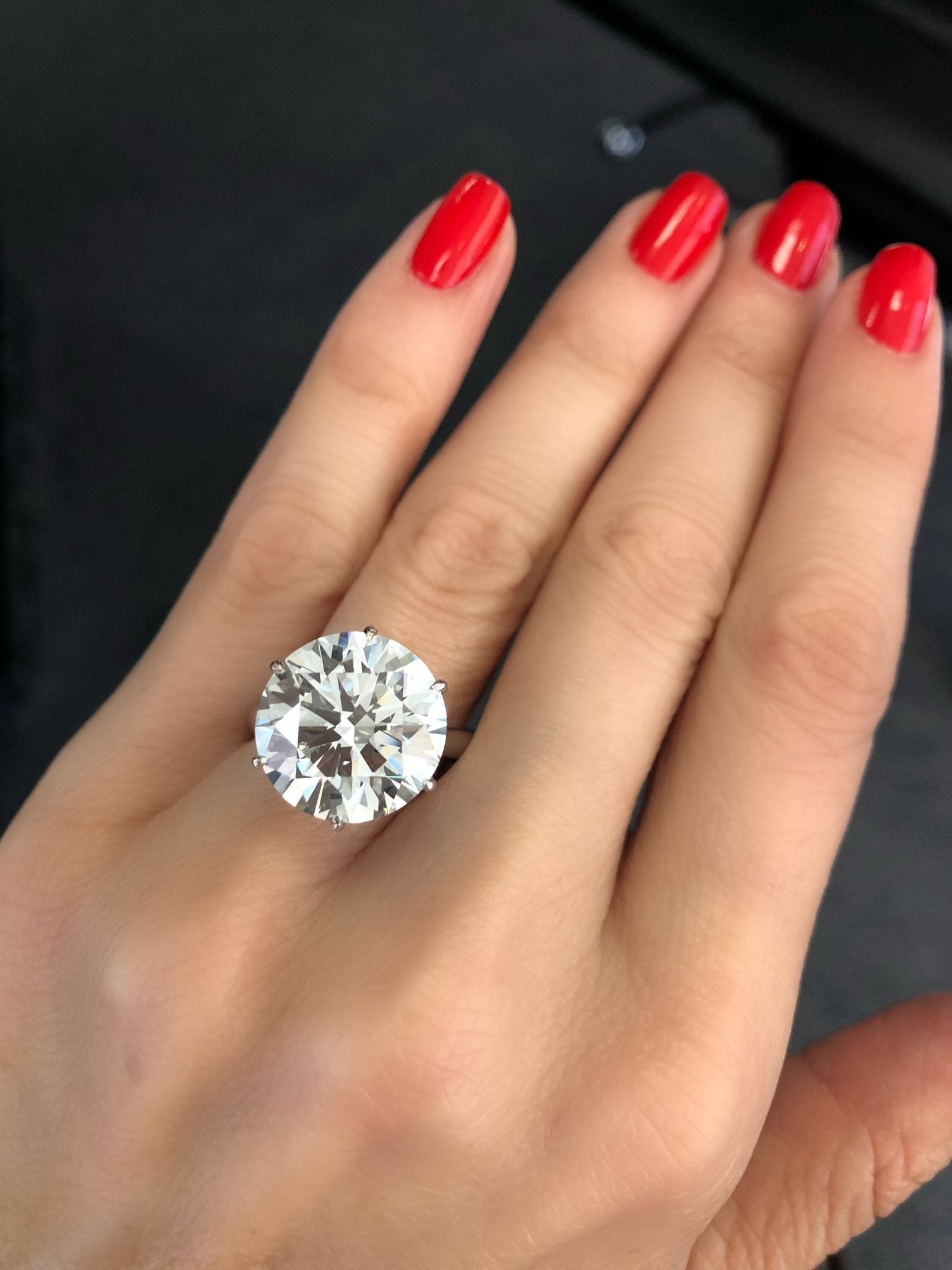 7 Carat Round Brilliant Cut Diamond Ring - Raphana Jewellery