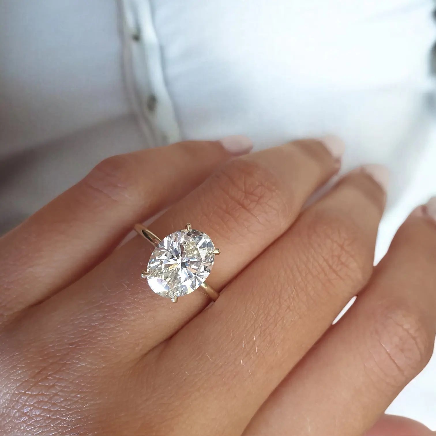 Sara - Oval Solitaire Engagement Ring