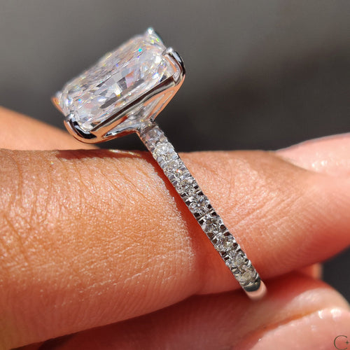 Anouk Fern - Radiant Cut Ring In Pave Setting