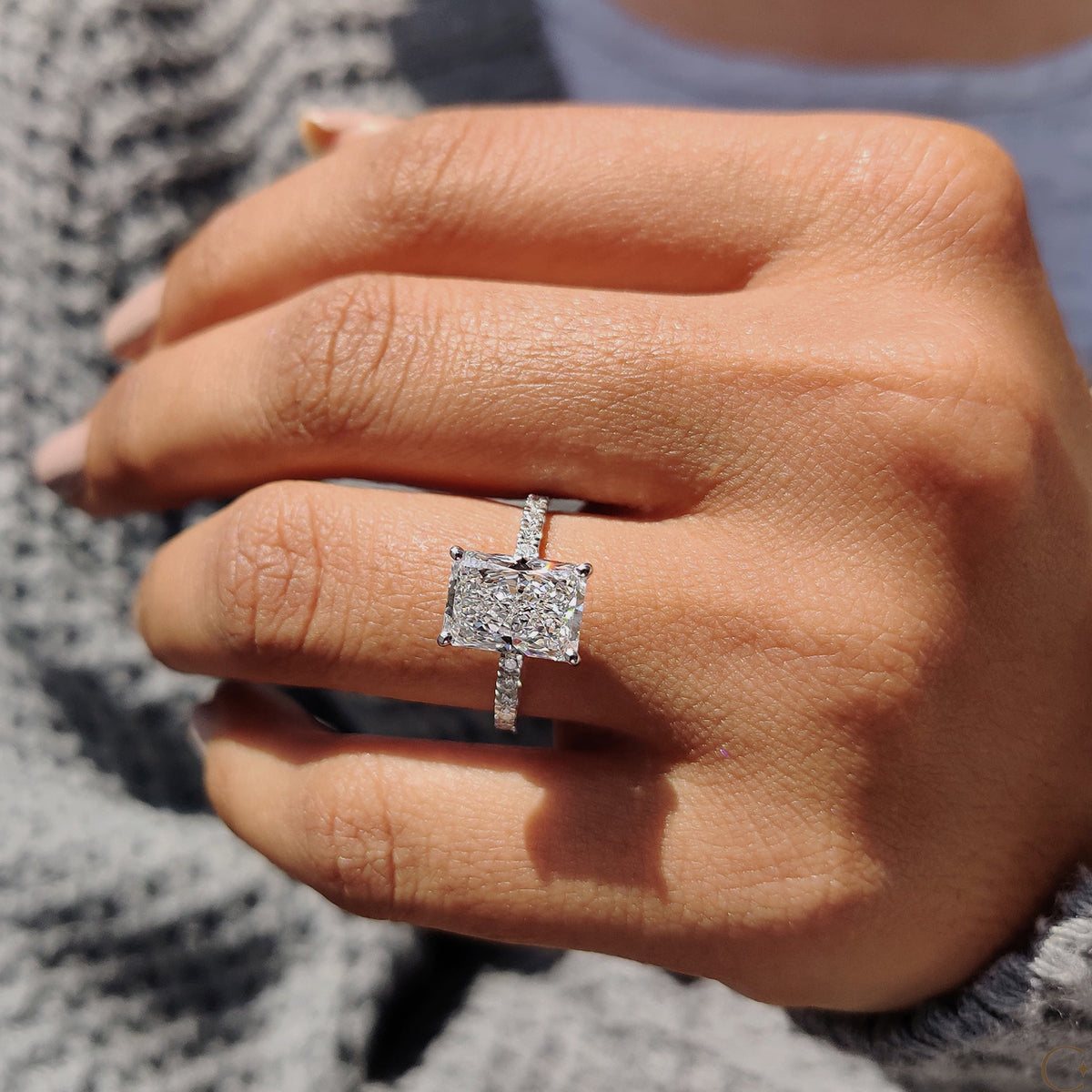 Anouk Fern - Radiant Cut Ring In Pave Setting