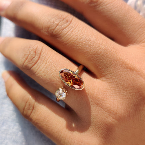 Genevieve Fern - Moval And Round Cut Toi Et Moi Ring