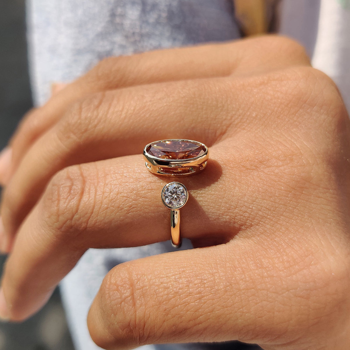 Genevieve Fern - Moval And Round Cut Toi Et Moi Ring