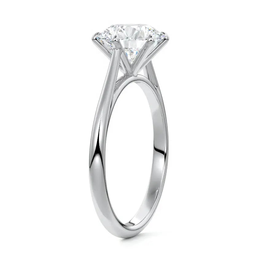 Luana - Round Lab Grown Diamond Engagement Ring 6 Claws