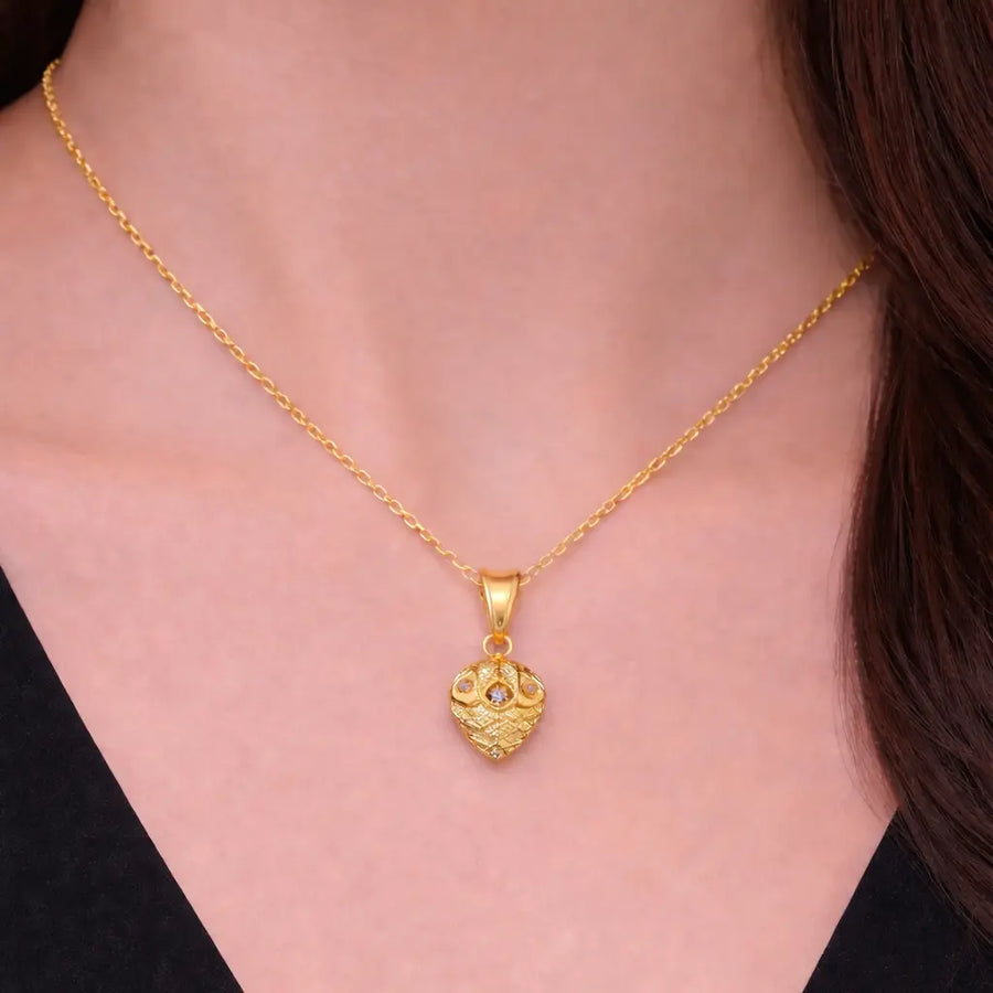 Charm - Hazelnut Pendant Lab Moissanite 14K Gold Nura Lab