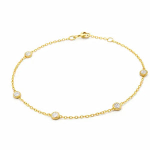 14K gold moissanite bracelet on wrist - lab grown jewellery NZ