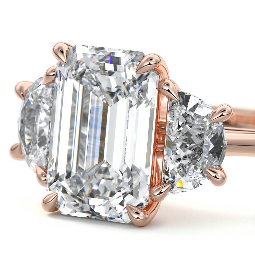 Custom-made in 18K solid gold (yellow, white, or rose)