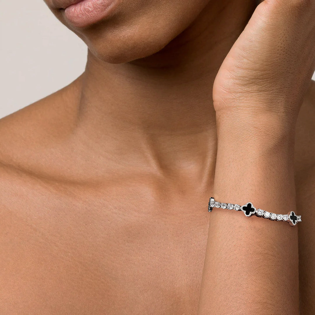 Yuna Black Clover Moissanite Bracelet by Nura Lab