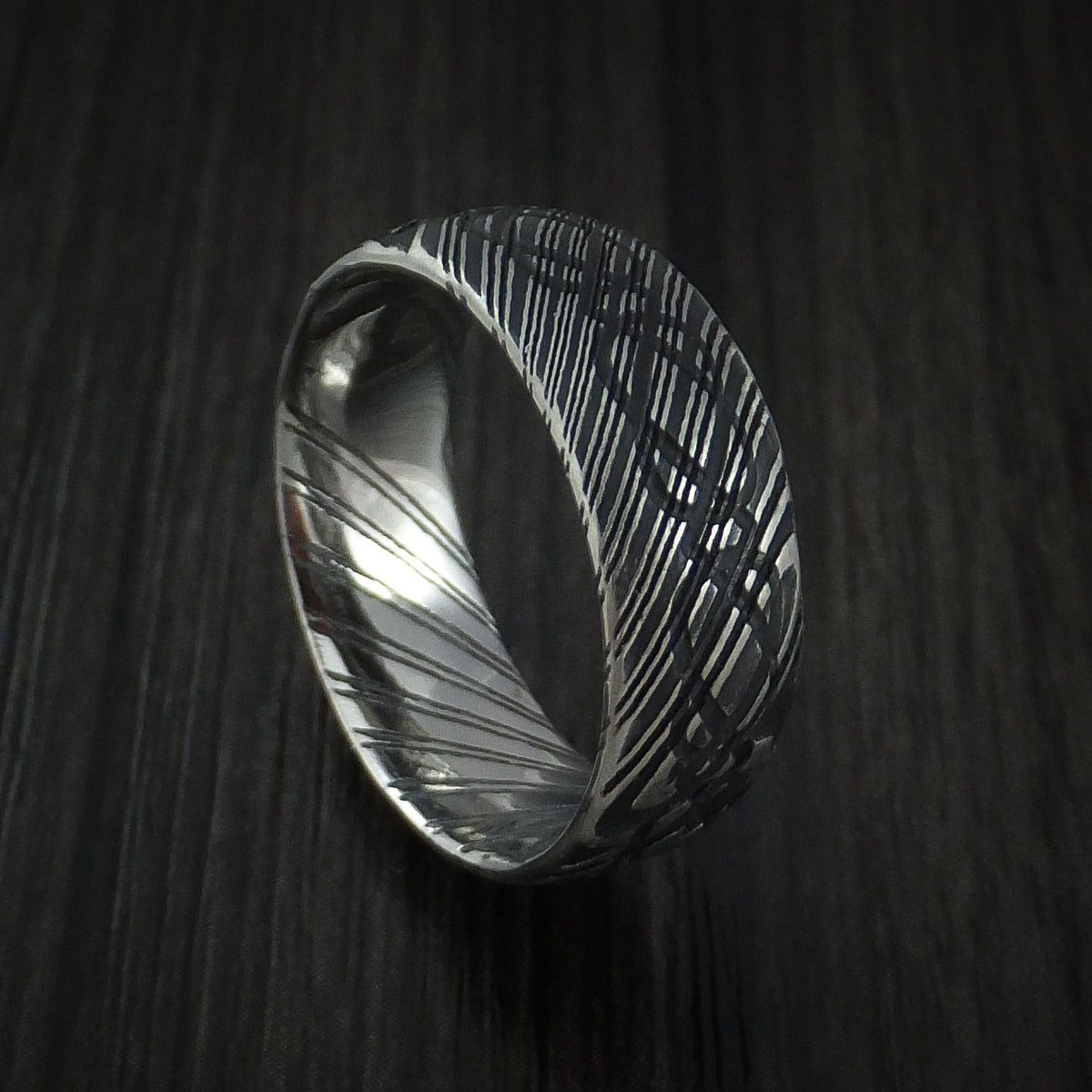 Crest IX - Woodgrain Kuro Damascus Steel Celtic Knot Men's Ring Infinity Design Wedding Ring - Nura Lab