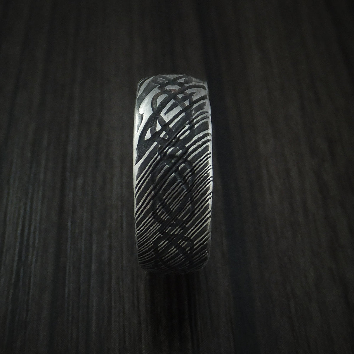 Crest IX - Woodgrain Kuro Damascus Steel Celtic Knot Men's Ring Infinity Design Wedding Ring - view 3 - Nura Lab