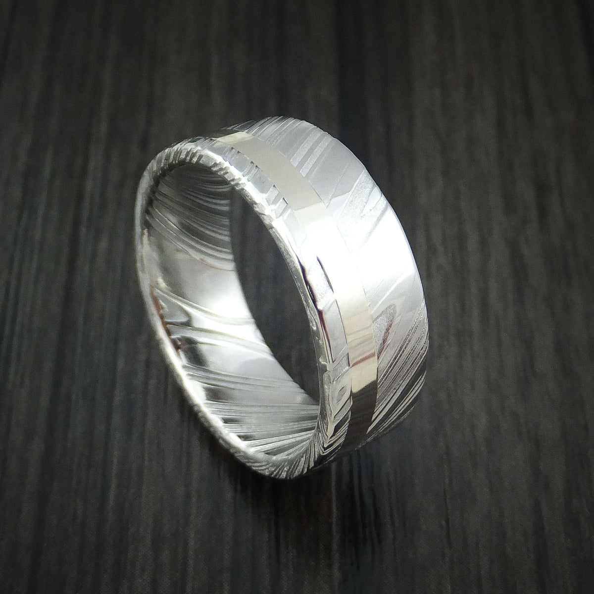 Augustus XI - Woodgrain Kuro Damascus Steel 14K White Gold Men's Ring Wedding Ring - Nura Lab