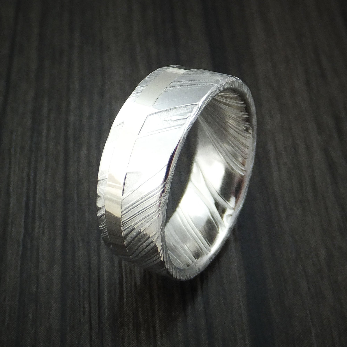 Augustus XI - Woodgrain Kuro Damascus Steel 14K White Gold Men's Ring Wedding Ring - view 4 - Nura Lab