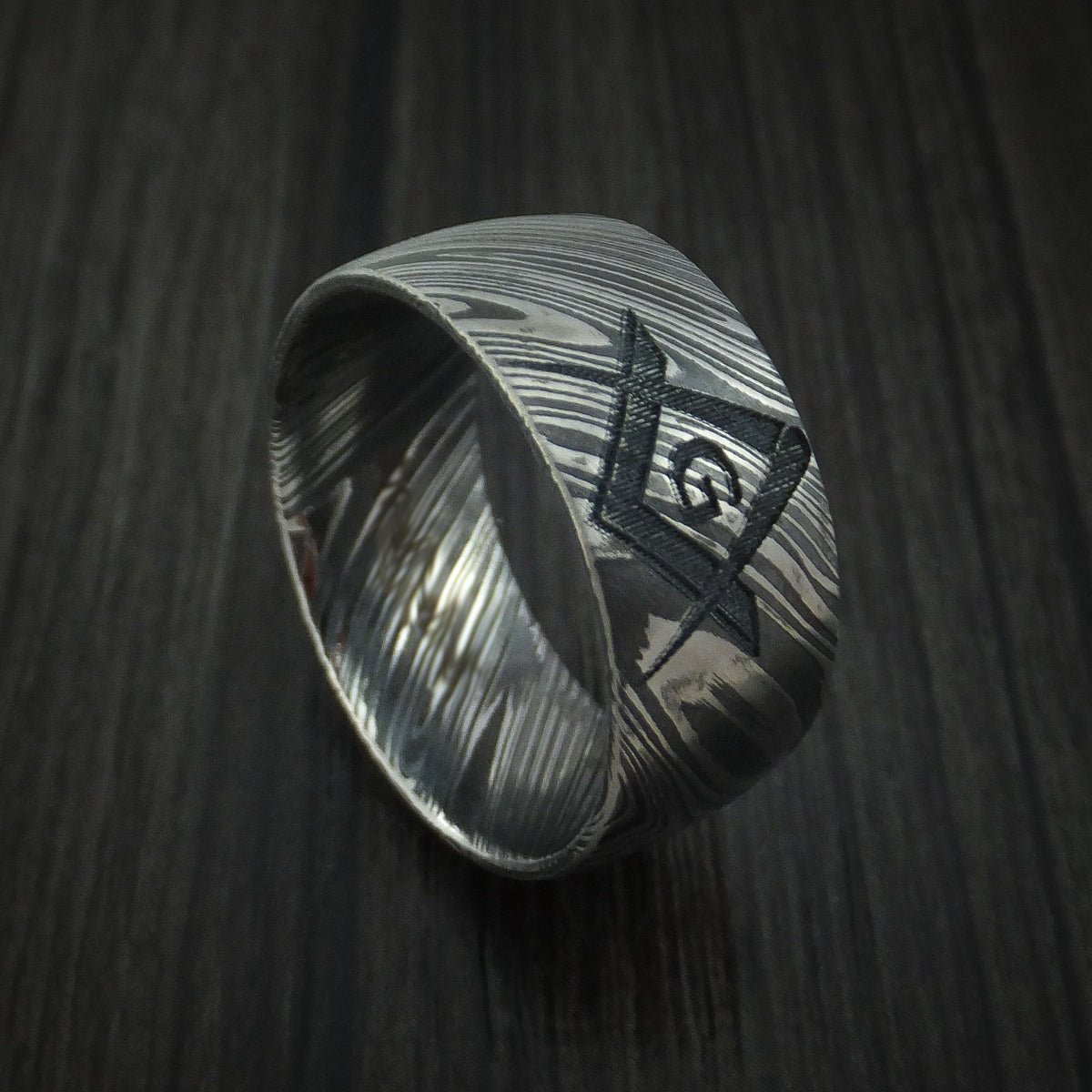 Horizon X - Woodgrain Kuro Damascus Steel Masonic Emblem Men's Wedding Ring Band - Nura Lab