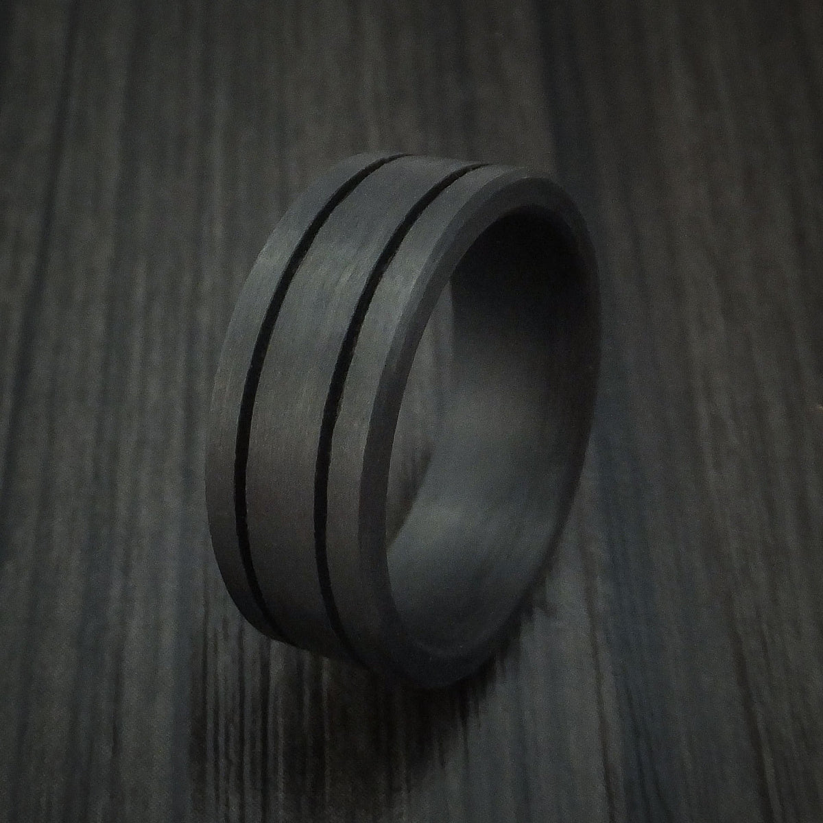 Knight XIV - Solid Carbon Fiber Men's Wedding Ring Pattern Band - view 4 - Nura Lab