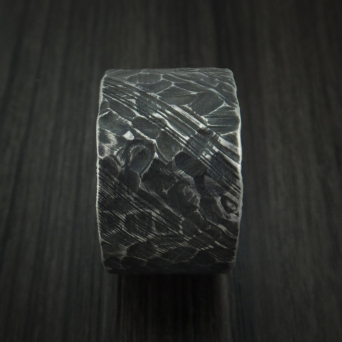 Kingsguard X - Ultra-Wide Woodgrain Kuro Damascus Steel Men's Wedding Ring with Rock Hammered Finish Band - view 3 - Nura Lab
