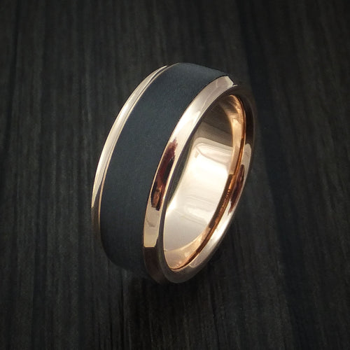 Regent XV - 14K Rose Gold with Carbon Fiber Men's Wedding Ring - view 4 - Nura Lab