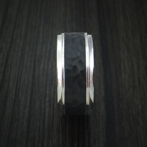 Sovereign XV - 14K White Gold with Hammered Carbon Fiber Men's Wedding Ring - view 3 - Nura Lab