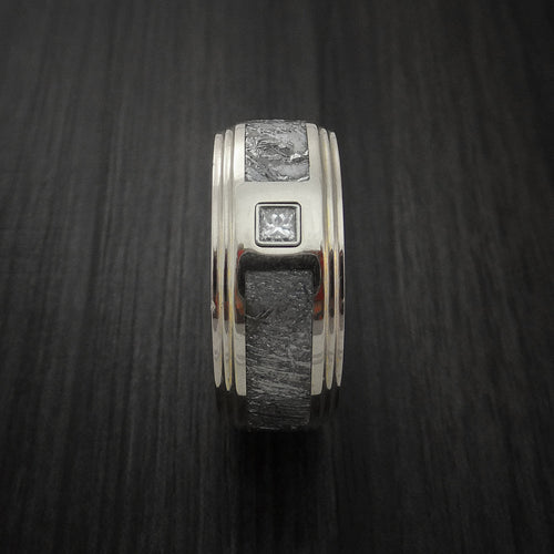 Wolf XVII - 14K White Gold and Meteorite Men's Wedding Ring with Beautiful Diamond - view 4 - Nura Lab