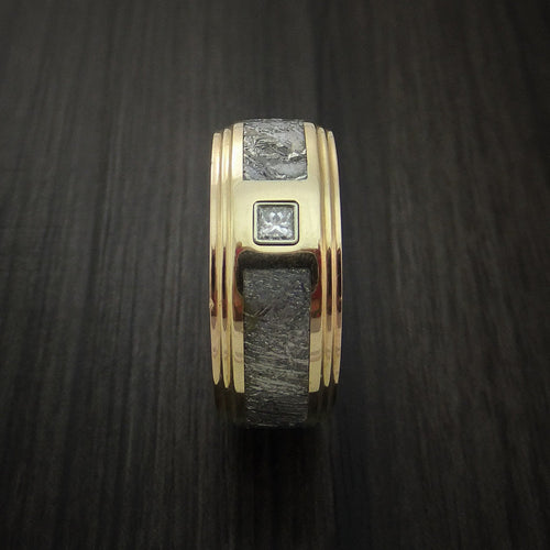 Cedar XVII - 14K Yellow Gold and Meteorite Men's Wedding Ring with Beautiful Diamond - view 3 - Nura Lab