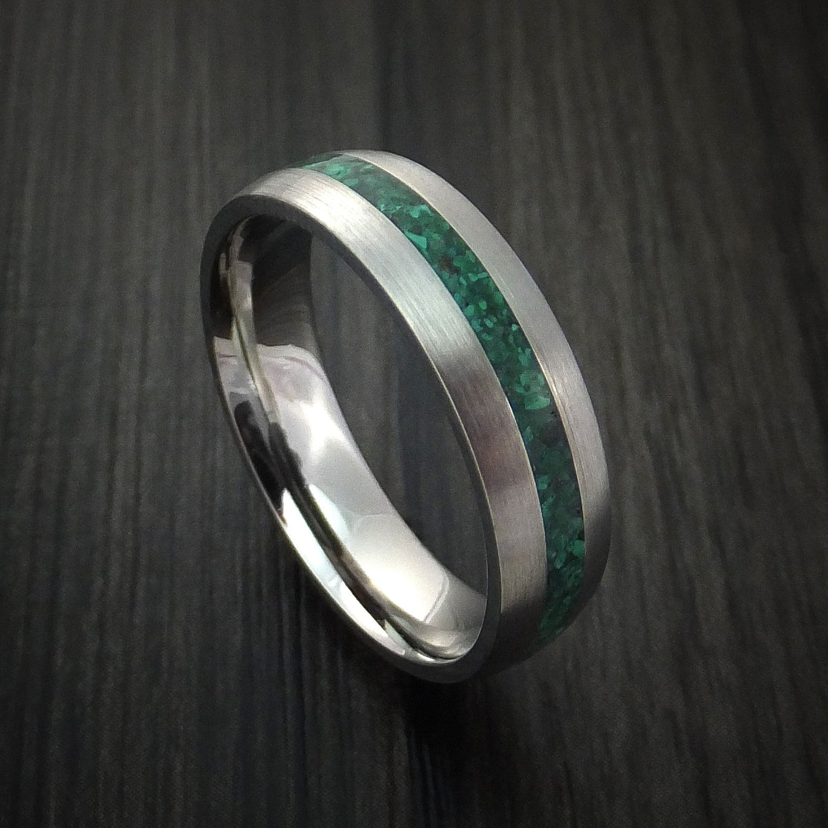 Resolute IV - Titanium Men's Wedding Ring with Malachite Stone Inlay - Nura Lab