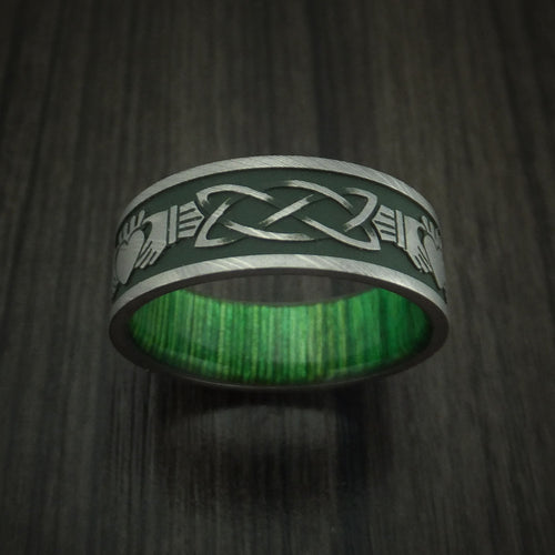 Resolute VIII - Damascus Steel Celtic Irish Claddagh Cerakote Men's Wedding Ring with Hardwood Sleeve - view 2 - Nura Lab