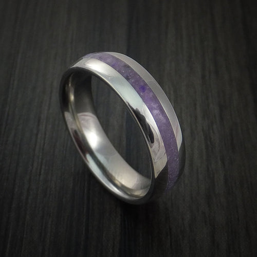 Evernorth IV - Titanium and Sugilite Men's Ring Wedding Ring Lavulite - Nura Lab