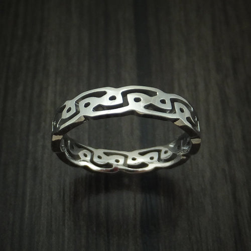 Echelon III - Titanium Celtic Knot Narrow Band Wedding Ring - view 2 - Nura Lab