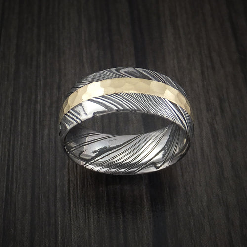 Oak X - Woodgrain Kuro Damascus Steel and Hammered 14k Yellow Gold Men's Wedding Ring - view 2 - Nura Lab