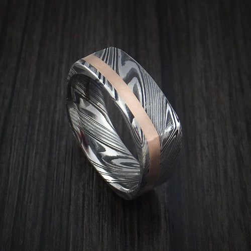 Rimu XI - Woodgrain Kuro Damascus Steel Square Men's Wedding Ring with 14k Rose Gold Inlay Band - Nura Lab