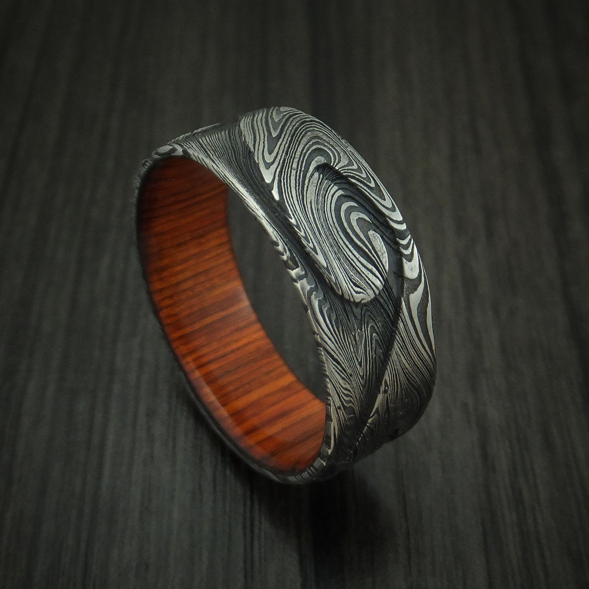 Commander IX - Marble Kuro Damascus Steel Wave Men's Wedding Ring with Wood Sleeve - Nura Lab