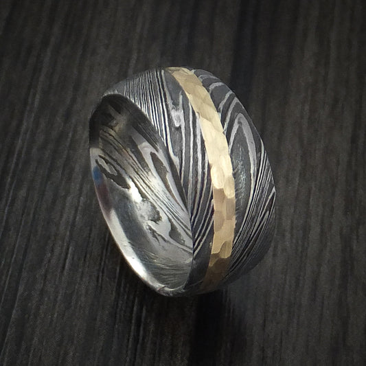 Echelon XI - Woodgrain Kuro Damascus Steel Men's Ring and 14k Yellow Gold Hammered Wedding Ring Genuine Craftsmanship - Nura Lab