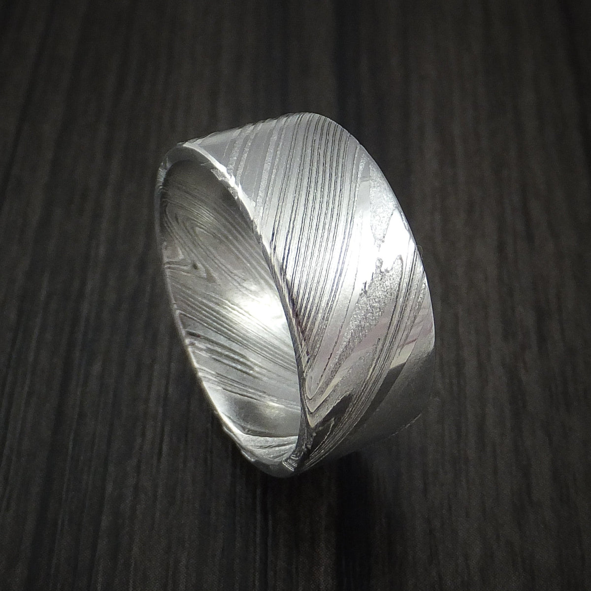 Kingsguard XI - Woodgrain Kuro Damascus Steel Wide Men's Ring Wedding Ring - Nura Lab