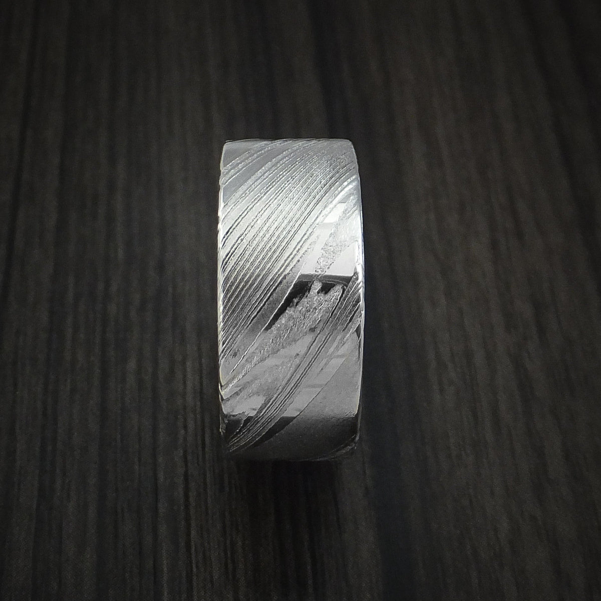 Kingsguard XI - Woodgrain Kuro Damascus Steel Wide Men's Ring Wedding Ring - view 3 - Nura Lab