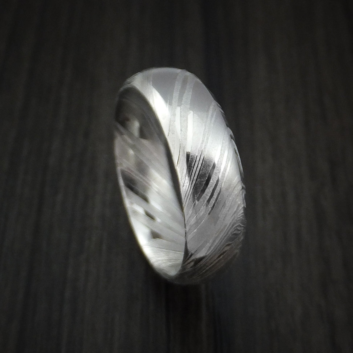 Noble IX - Woodgrain Kuro Damascus Steel Men's Ring Wedding Ring - Nura Lab