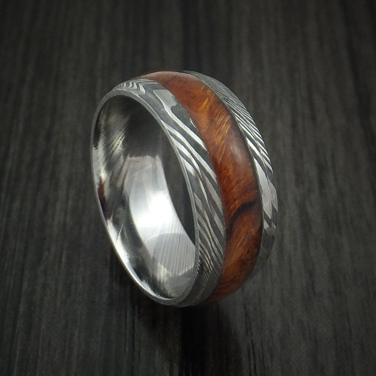 Aoraki XI - Damascus Steel Band with Desert Ironwood Burl Hardwood Inlay Men's Wedding Ring - Nura Lab