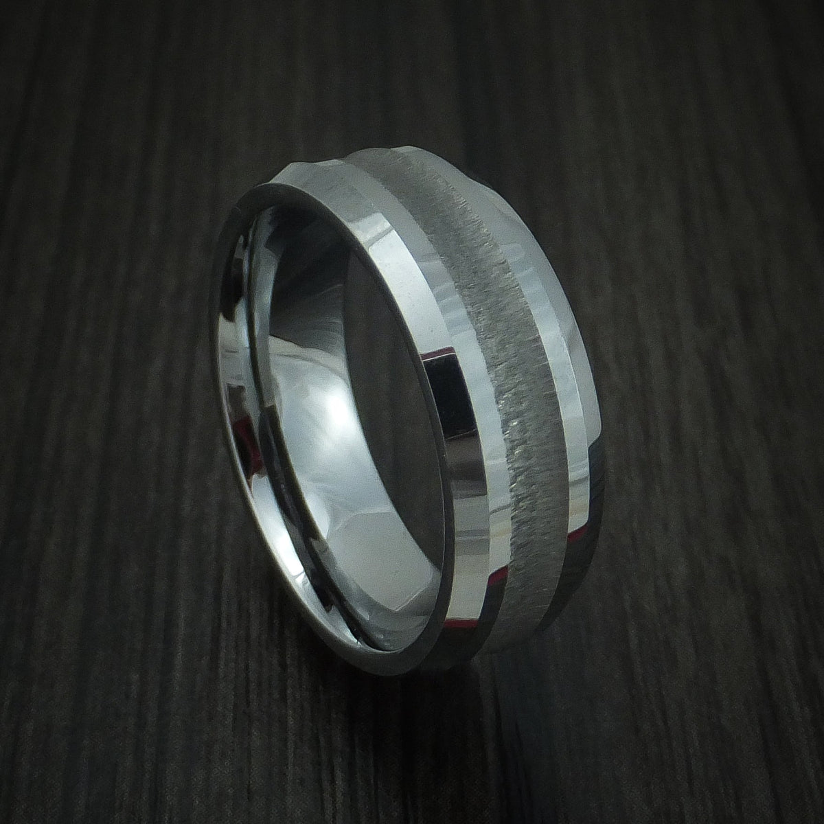 Ironwood XVI - Tungsten Band Men's Wedding Ring - Nura Lab
