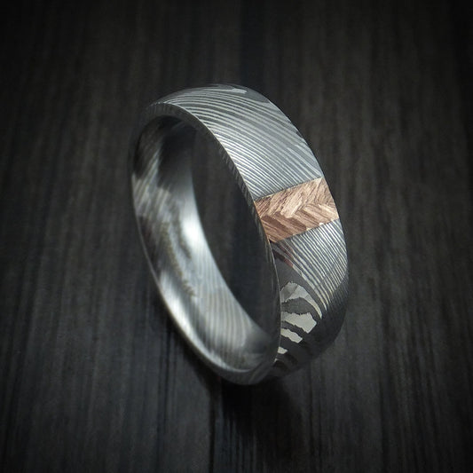Resolute X - Damascus Steel and Gold Men's Wedding Ring with Feather Texture Band - Nura Lab