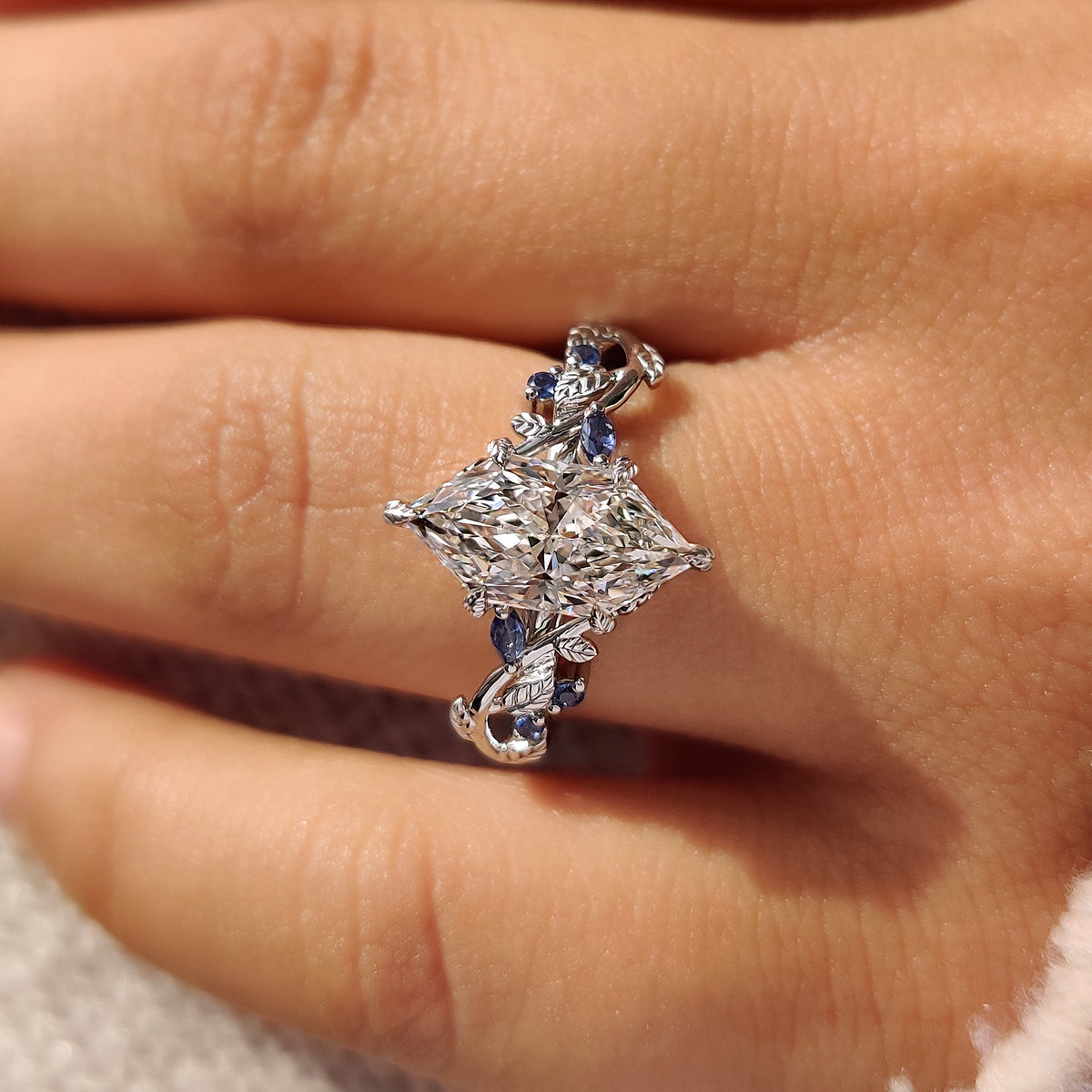 Elodie Hope - Dutch Marquise Diamond Ring in Cluster Setting