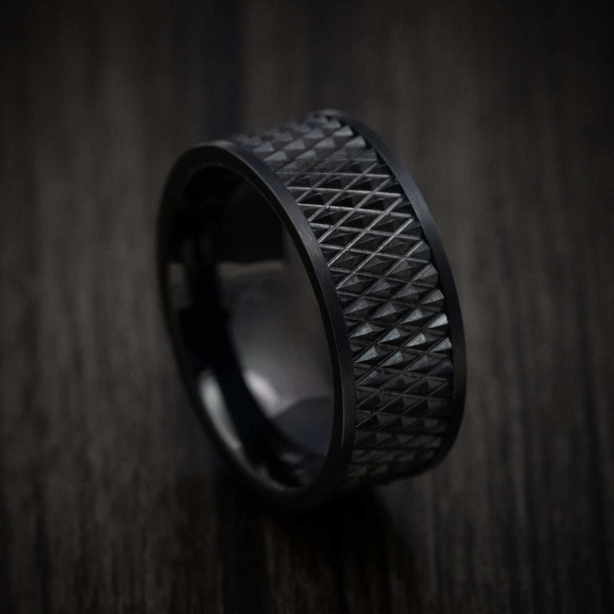 Alpine XVI - Black Tungsten Men's Wedding Ring with Knurl Pattern - Nura Lab