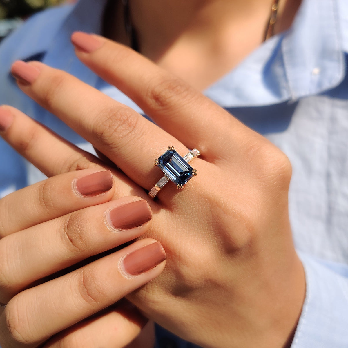 Juliette Rae - Emerald Cut Engagement Ring With Baguette Side Stones