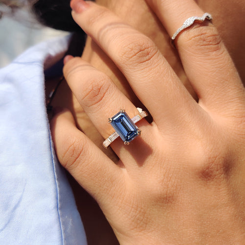 Juliette Rae - Emerald Cut Engagement Ring With Baguette Side Stones