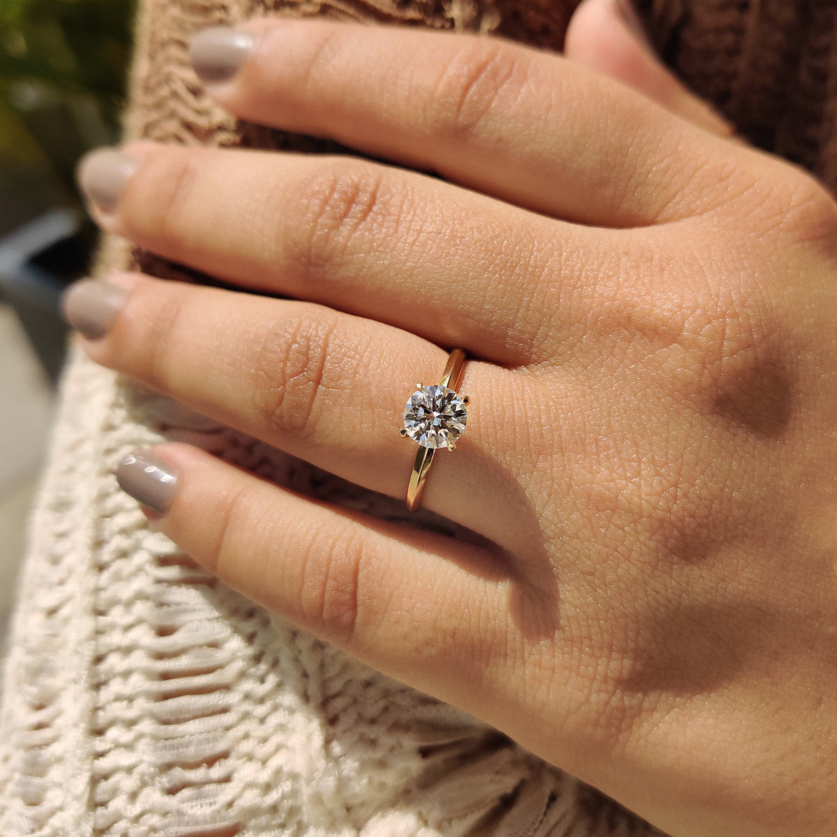 Cordelia Pearl - Round Diamond Engagement Ring With knife edge shank style