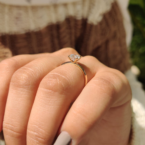 Cordelia Pearl - Round Diamond Engagement Ring With knife edge shank style