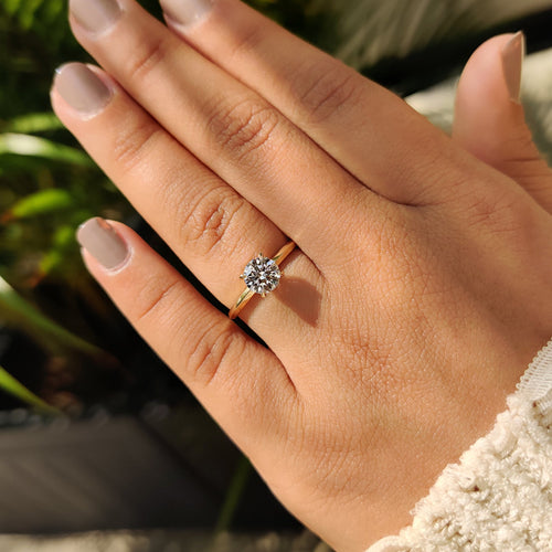 Cordelia Pearl - Round Diamond Engagement Ring With knife edge shank style