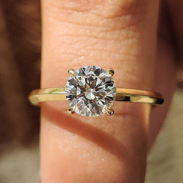 Cordelia Pearl - Round Diamond Engagement Ring With knife edge shank style