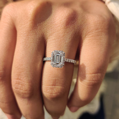 Evangeline Fern - Emerald Engagement Ring in Dazzling Beauty