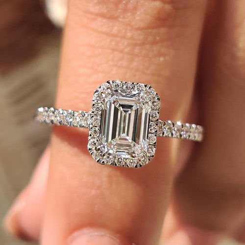 Evangeline Fern - Emerald Engagement Ring in Dazzling Beauty