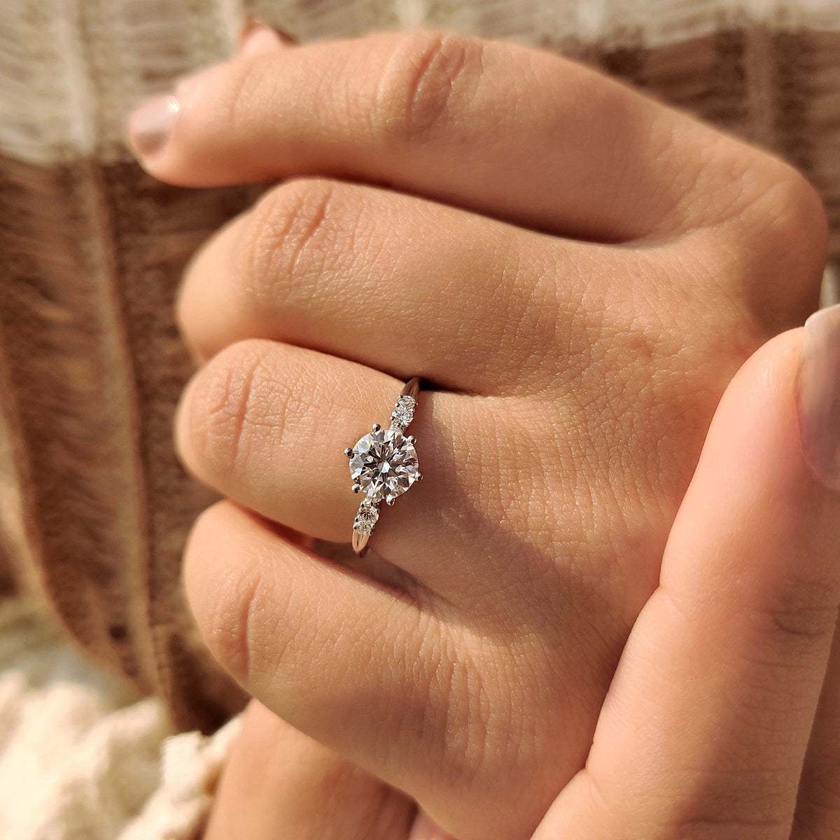 Evangeline Dawn - 2 Carat Round Diamond Ring in Muse Setting