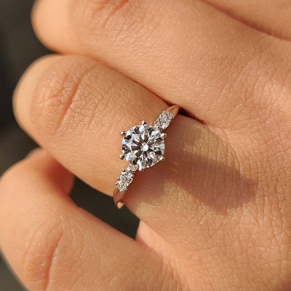 Evangeline Dawn - 2 Carat Round Diamond Ring in Muse Setting