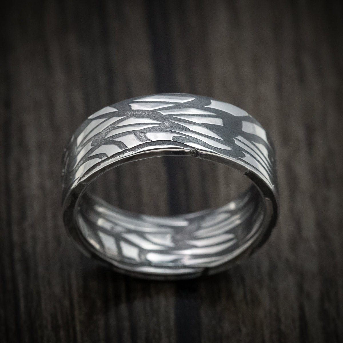 Valorant XI - Scale Kuro Damascus Steel Men's Wedding Ring Band - view 2 - Nura Lab